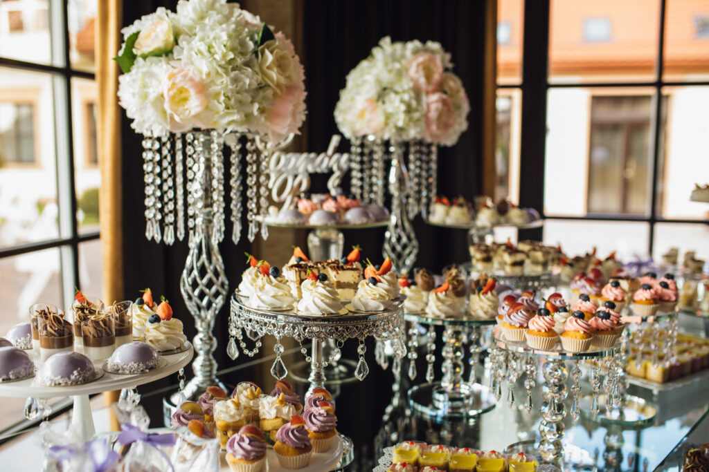 Wedding Cake Alternatives Featured